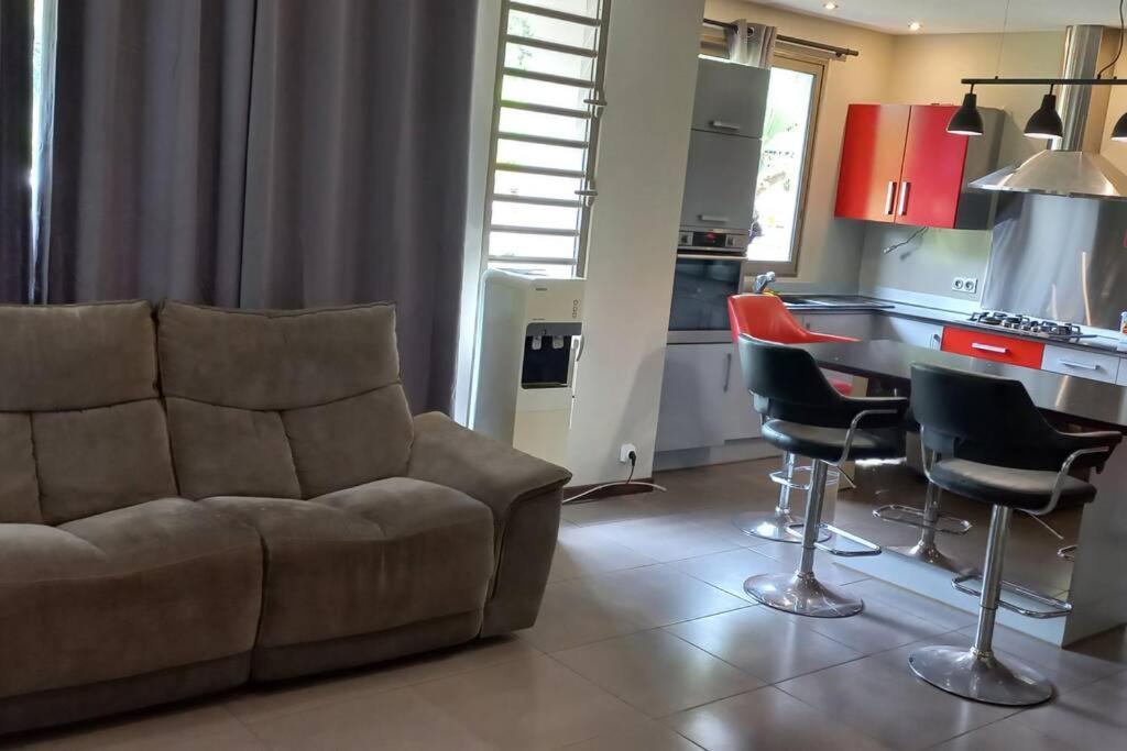 Iolana'S Beach House - Beautiful Home Punaauia  Buitenkant foto
